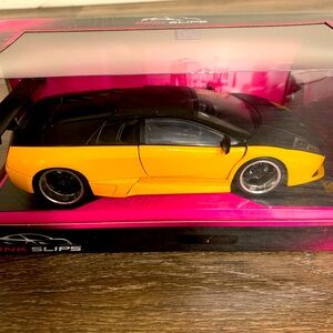 1/24 Jada HYPER-SPEC Lamborghini Murcielago LP 640 Diecast Black And Yellow
